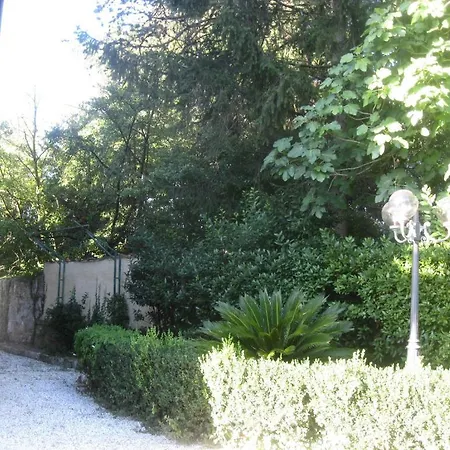 Villa Patrizia B&B-3